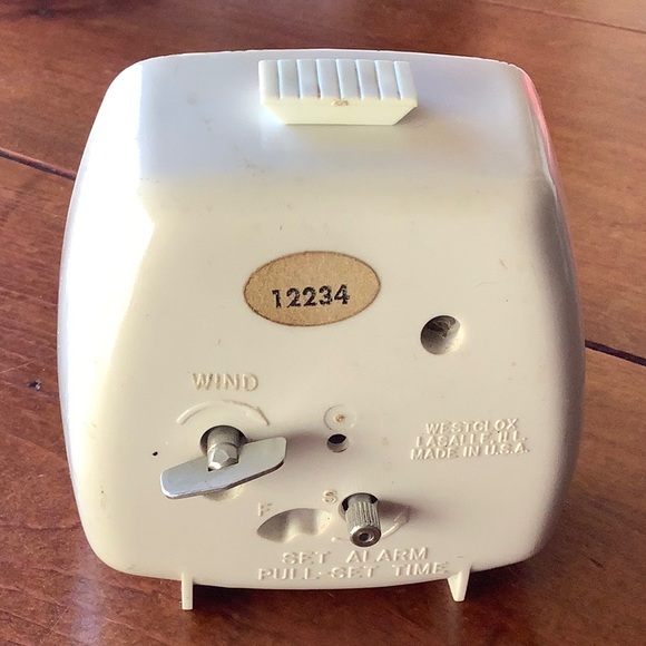 Vintage Westclox Alarm Clock ⏰ - Picture 3 of 5